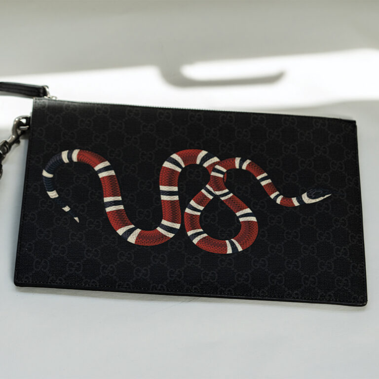 Túi Gucci Snake Motif Clutch G00025