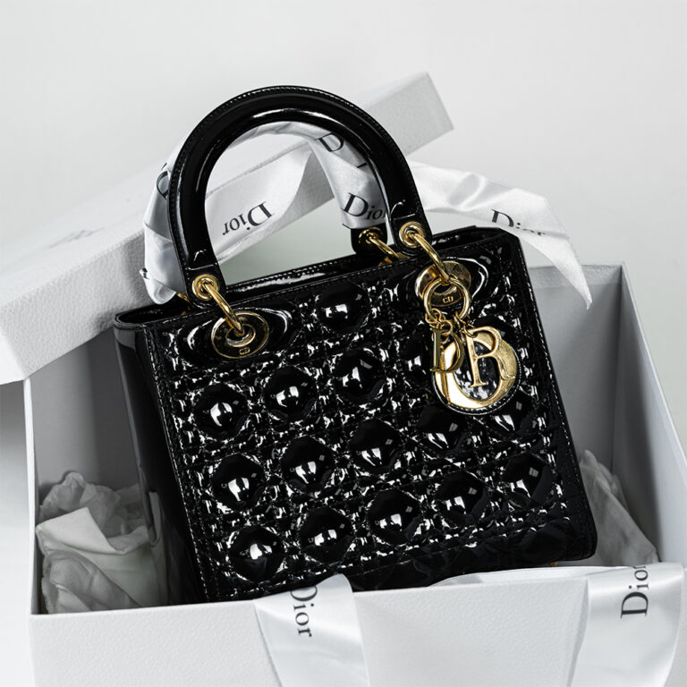 Túi xách Medium Lady Dior Bag Black Patent Cannage Calfskin Di00026