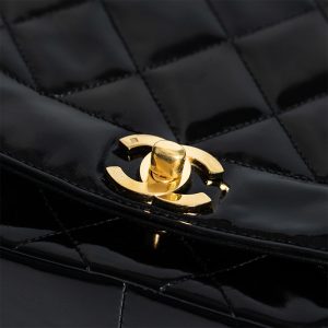Túi xách Chanel Vintage Diana Flap Bag Black Medium 24K GHW Pocket C28