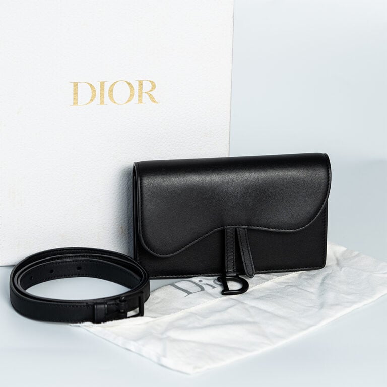 Dior Ultra Matte Belt Squared Clutch Di00032