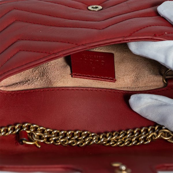 Túi xách Gucci Red Super Mini GG Marmont Matelassé Bag G00047