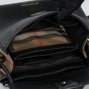 Túi xách Burberry Camberley Top Handle Bag Leder Medium BB0009