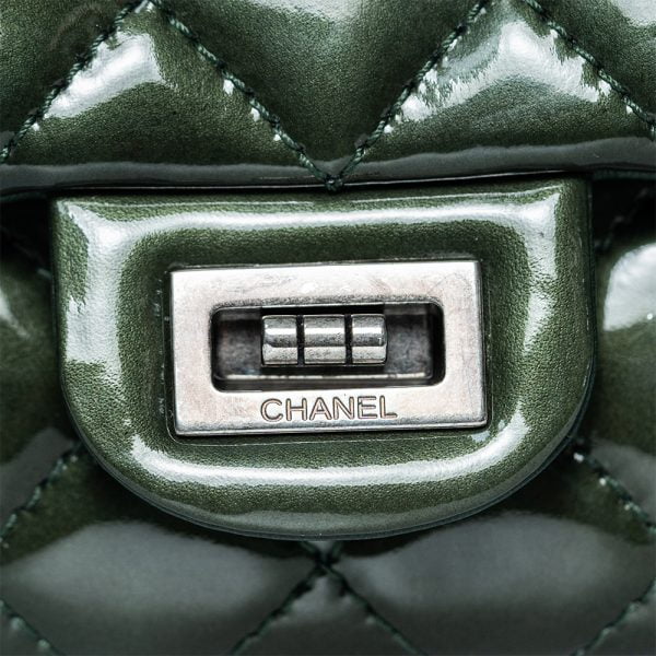 Chanel Classic Patent Màu Xanh Khóa Bạc C29