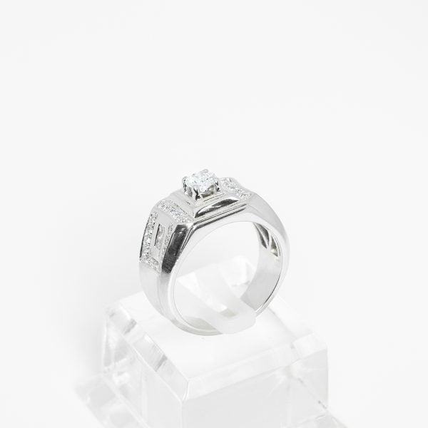 Nhẫn kim cương 585 - 2.06 (4.57 - 4.63 VVS2-G) BRI2308220