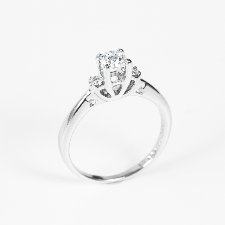 Nhẫn kim cương 585-0.620 HDI2321010