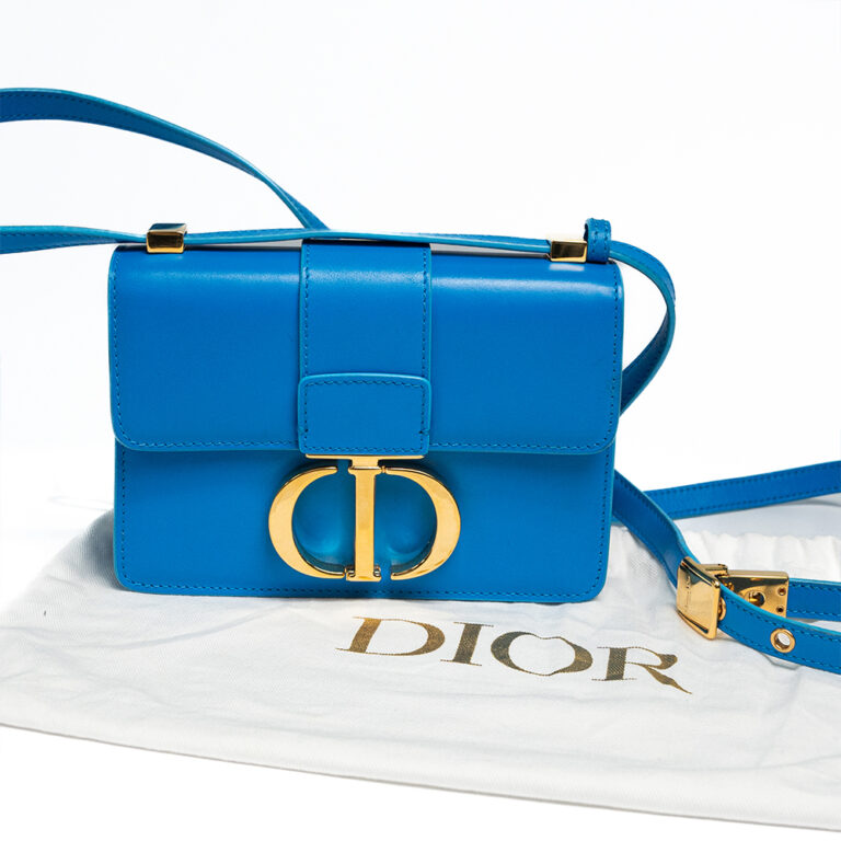 Dior 30 Montaigne Micro Bag Blue Bag TMY2334025
