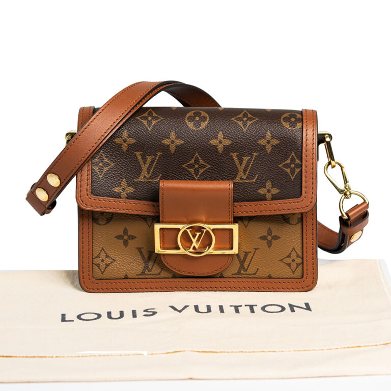 Louis Vuitton Mini Dauphine Monogram BTN2402472