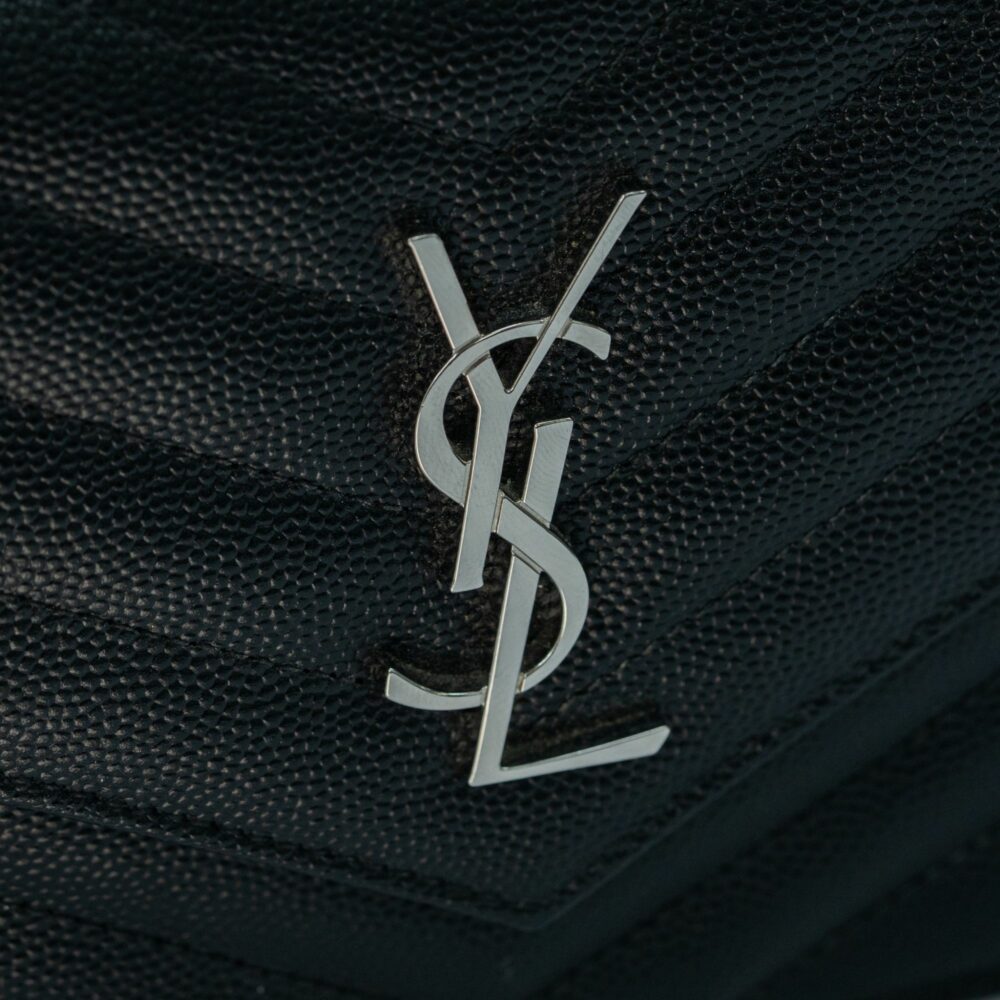 Túi Đeo Chéo Nữ YSL Wallet On Chain Silver