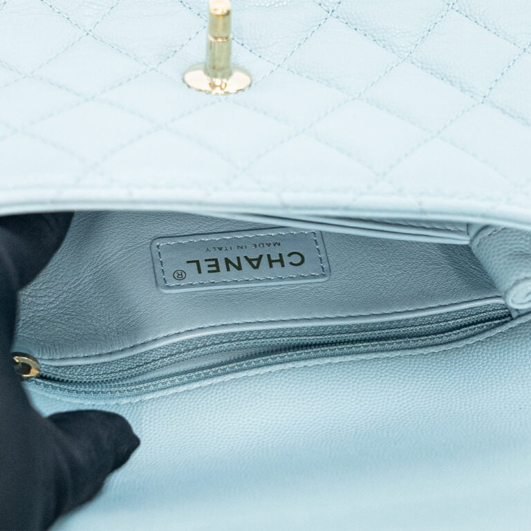 Túi xách Chanel Coco 9.5 Caviar màu xanh CAS2402964