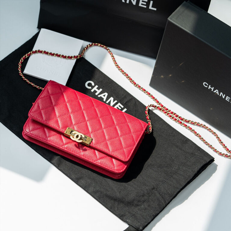 Túi xách Chanel Woc Caviar màu hồng khoá Gold size 19