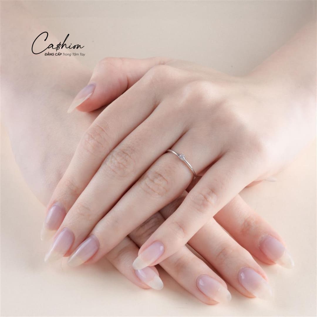 Mẫu nhẫn kim cương đơn giản giá cực tốt