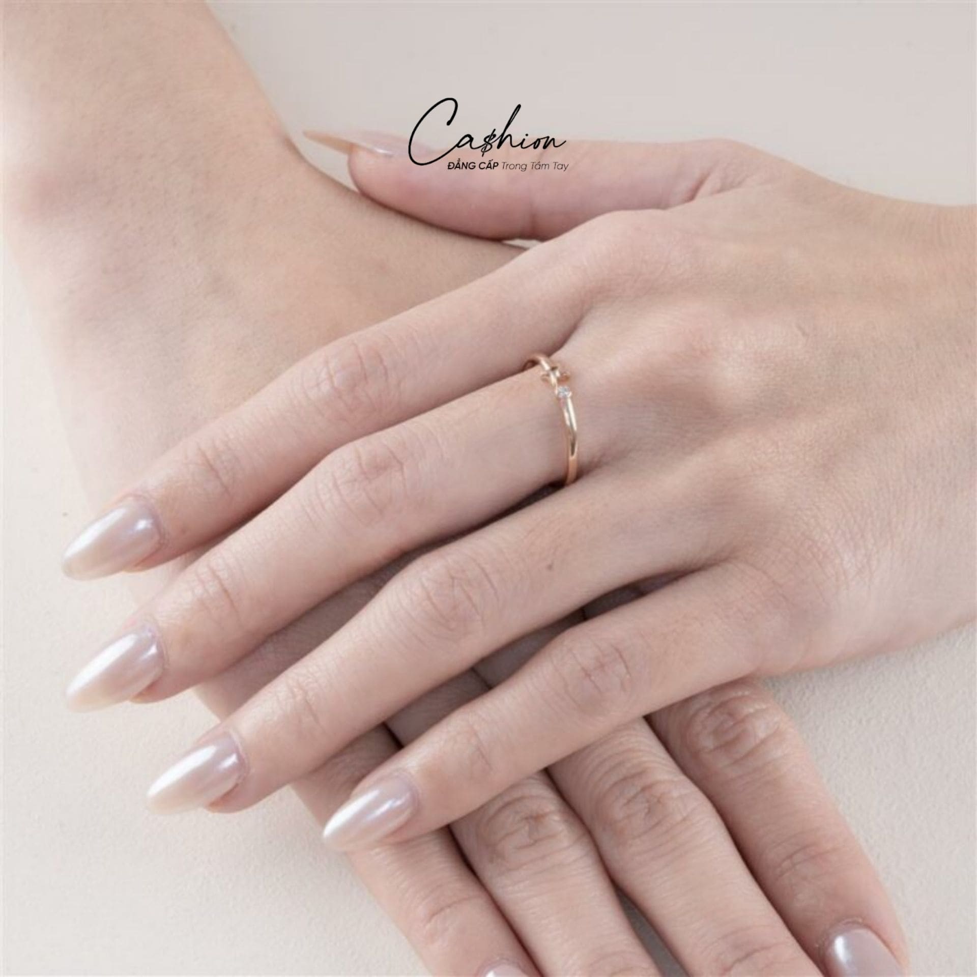 Ảnh: Nhẫn kim cương chớm sao