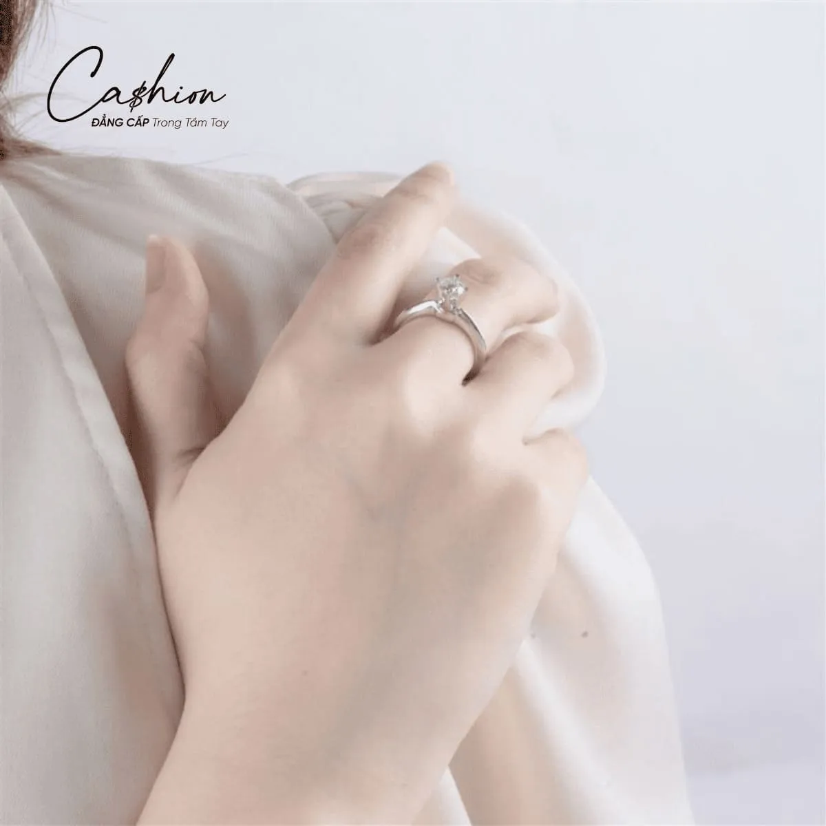 Ảnh: Nhẫn kim cương Solitaire 