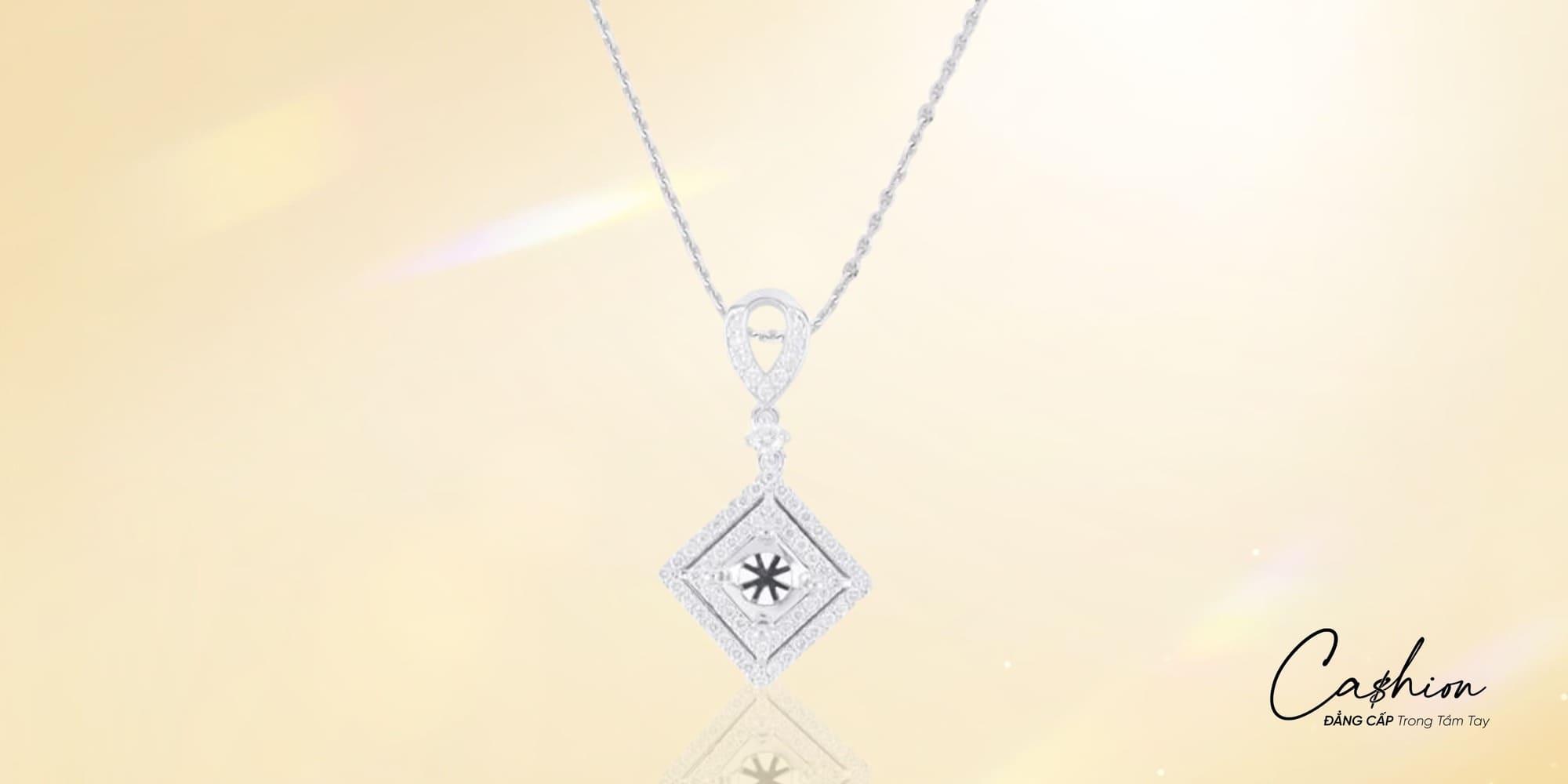 Ảnh: Mặt dây chuyền Kim cương Kết Xoắn 750 MGX0003638