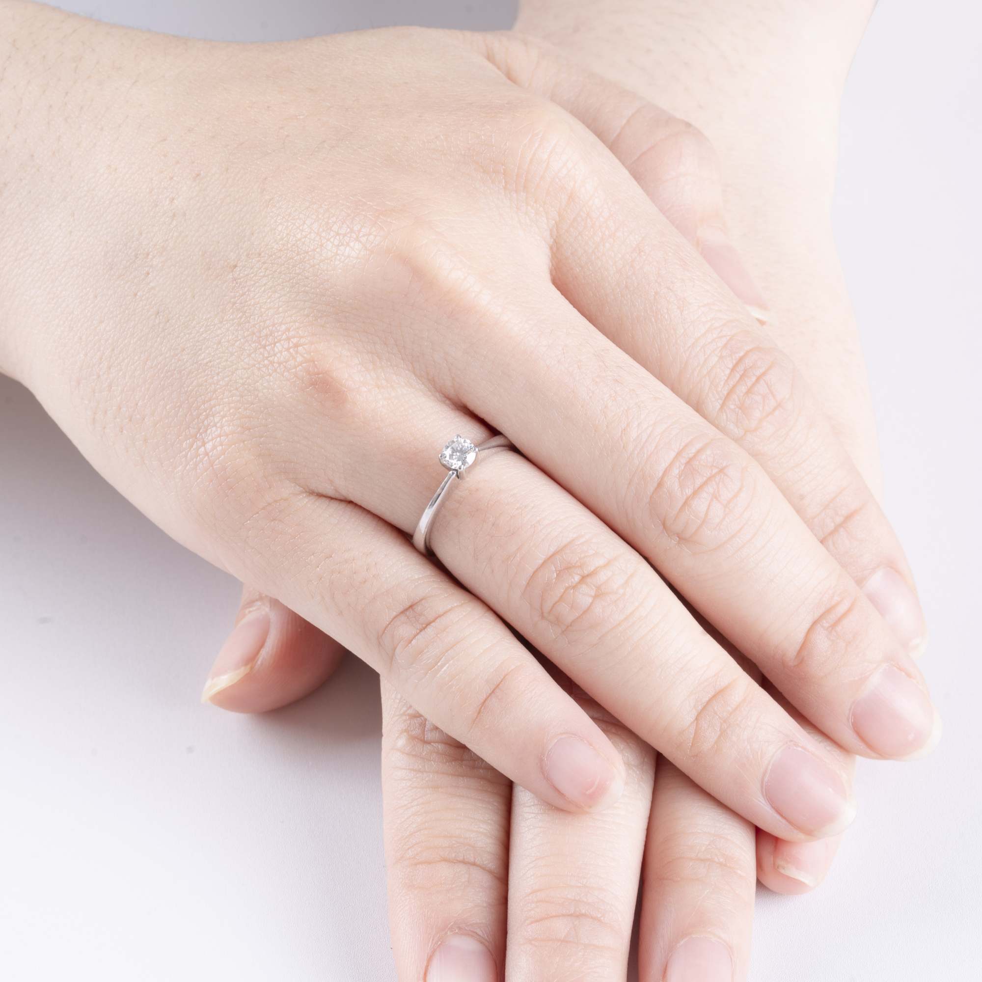 Nhẫn Kim cương trơn 585 TST.V000.NC1T50NU - Ảnh 4