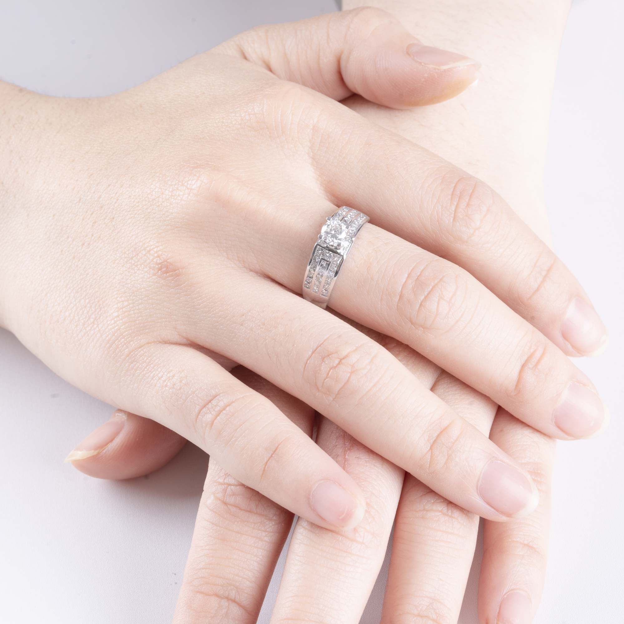 Nhẫn Kim cương 3 hàng tấm 585 NGD4002390 - Ảnh 5