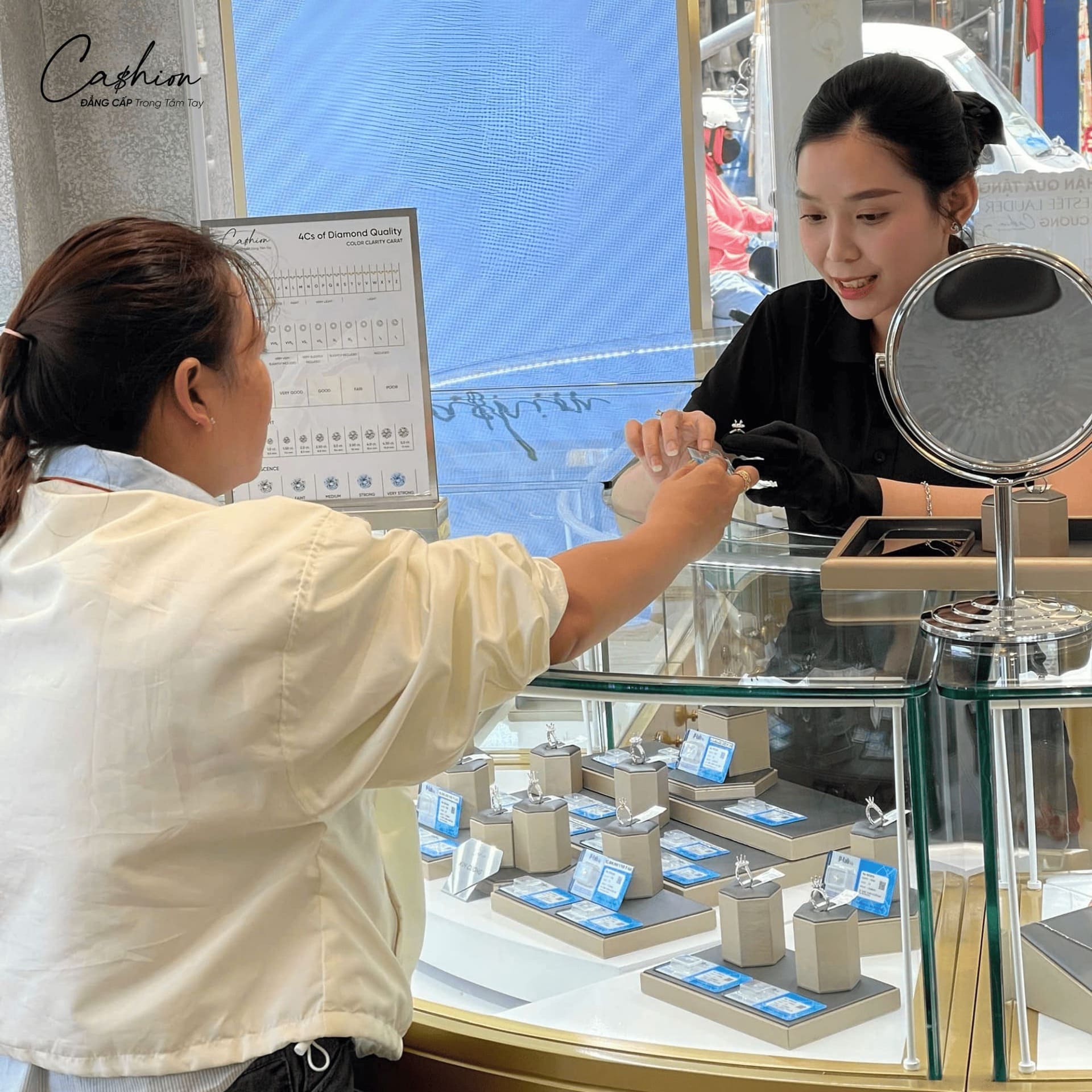 Minh bạch thông tin giúp khách hàng an tâm lựa chọn 