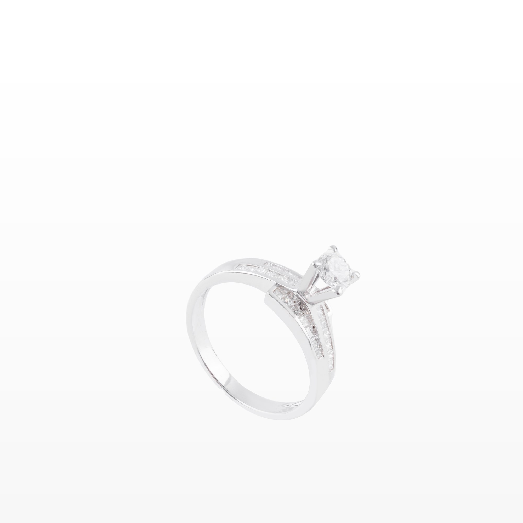Nhẫn Kim cương 3 hàng tấm 750 NGD0029352