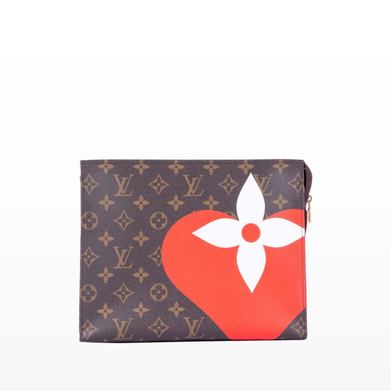 Clutch Louis Vuitton Monogram Heart Canvas Nữ TUI4017423