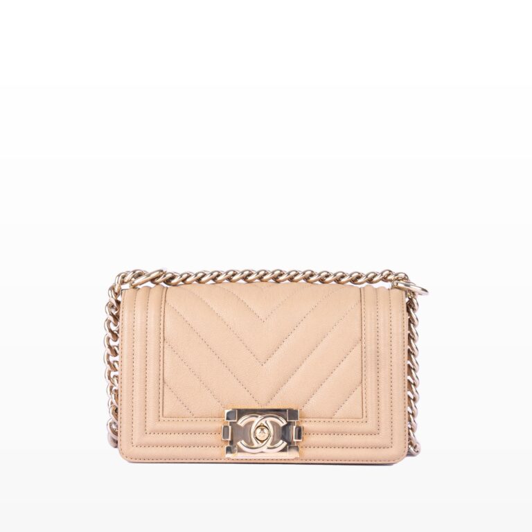 Túi Crossbody Chanel Boy Flap Bag Chevron Grained Calfskin Beige Gold Hardware  Nữ TUI4017892